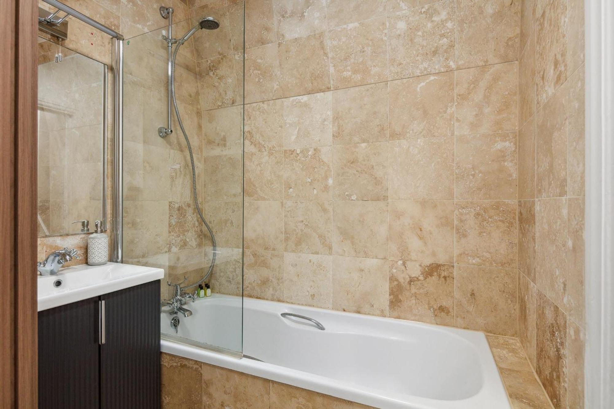 The Heart Of Westminster - 2Br - Cityapartmentstay Londra Dış mekan fotoğraf